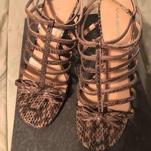 pre owned Via Spiga-Natural Python, size 9.